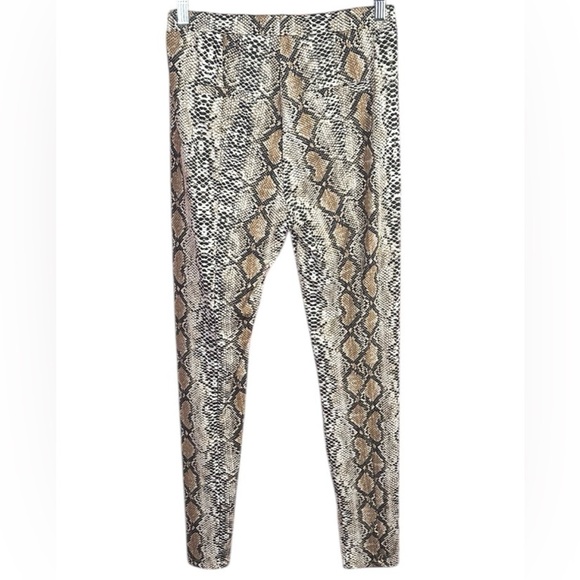 SEE AND BE SEEN- Snake Skin Leggings - Picture 2 of 3